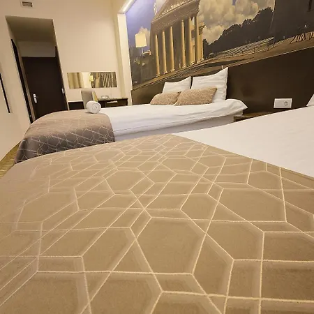 Vilnius City Room Hotel *